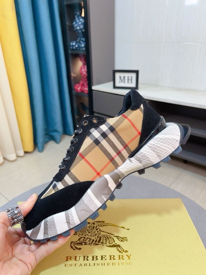 Burberry Low Shoes